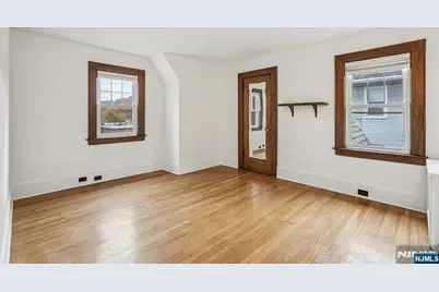 8 Elk Avenue, Dover, NJ 07801 - Photo 11