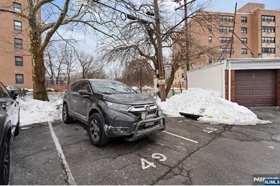 2350 Linwood Avenue 1E #1E, Fort Lee, NJ 07024 - Photo 13