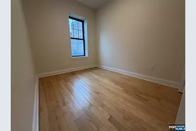 84 Van Wagenen Avenue 1L #1L, Jersey City, NJ 07306 - Photo 9