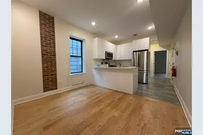 84 Van Wagenen Avenue 1L #1L, Jersey City, NJ 07306 - Photo 3