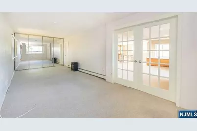 21 E Shore Road, Denville, NJ 07834 - Photo 15