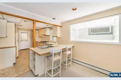 21 E Shore Road, Denville, NJ 07834 - Photo 9