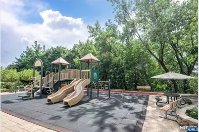 1512 Palisade Avenue 5B #5B, Fort Lee, NJ 07024 - Photo 41