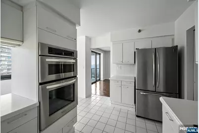 1512 Palisade Avenue 5B #5B, Fort Lee, NJ 07024 - Photo 21