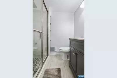 121 Prospect Street, Lodi, NJ 07644 - Photo 27