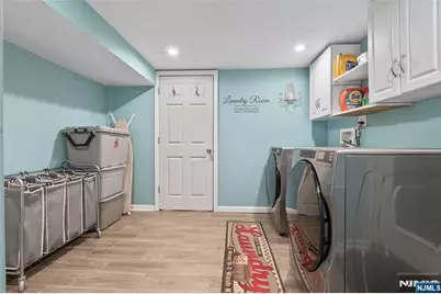 121 Prospect Street, Lodi, NJ 07644 - Photo 29