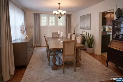 274 Englewood Avenue, Teaneck Township, NJ 07666 - Photo 5