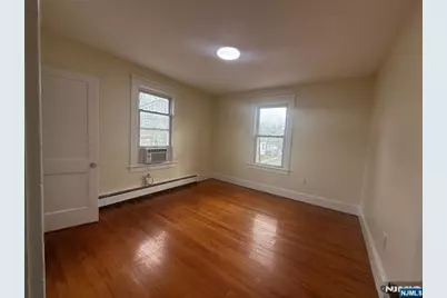 131 Paris Avenue 3 #3, Northvale, NJ 07647 - Photo 3