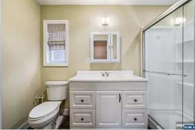 243 Main Street, New Milford, NJ 07646 - Photo 9