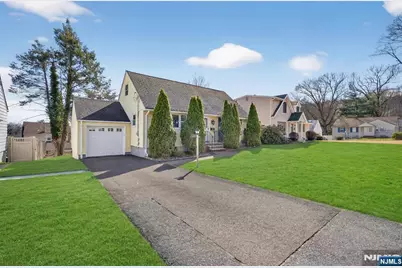 8 Laurel Street, Hawthorne, NJ 07506 - Photo 1