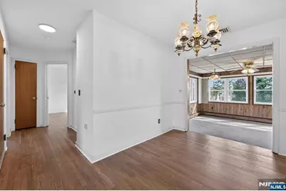 8 Laurel Street, Hawthorne, NJ 07506 - Photo 21