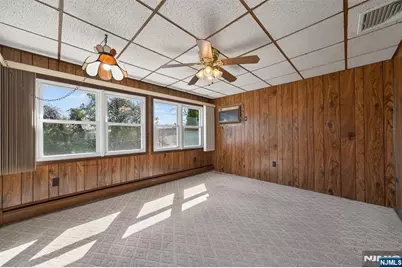 8 Laurel Street, Hawthorne, NJ 07506 - Photo 19