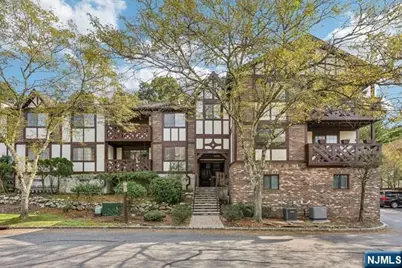 2612 Hemingway Lane, Mahwah, NJ 07430 - Photo 3