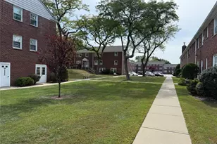 12 Gainesborough Terrace 1B, River Edge, NJ 07661 - Photo 9