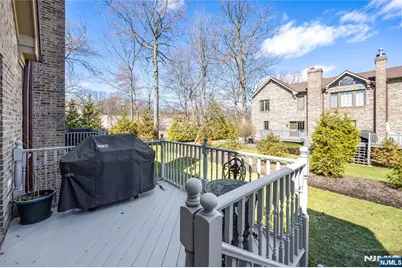 19 Sherbrooke Court 27 #27, Saddle River, NJ 07458 - Photo 17