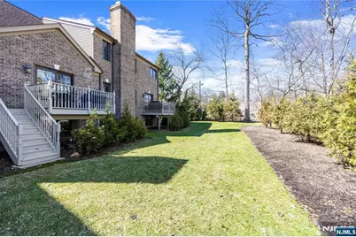 19 Sherbrooke Court 27 #27, Saddle River, NJ 07458 - Photo 33