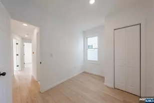 32 Palm St, Newark, NJ 07106 - Photo 29