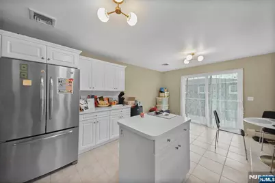 333 2nd Street B #B, Palisades Park, NJ 07650 - Photo 7