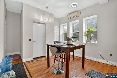 285 Maple Street, Englewood, NJ 07631 - Photo 13