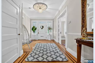 285 Maple Street, Englewood, NJ 07631 - Photo 5