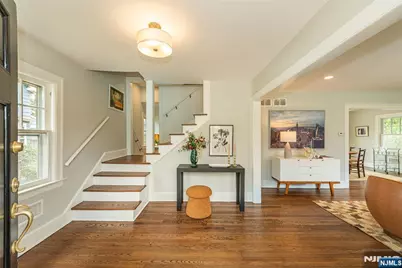 30 Wellesley Road, Montclair, NJ 07043 - Photo 3