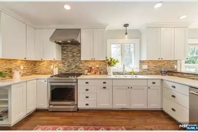 30 Wellesley Road, Montclair, NJ 07043 - Photo 19