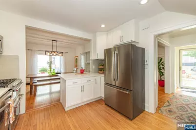 14 Northview Avenue, Montclair, NJ 07043 - Photo 19