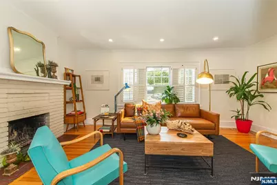 14 Northview Avenue, Montclair, NJ 07043 - Photo 7