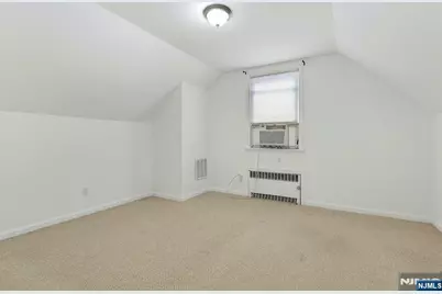 162 Washington Place, Teaneck Township, NJ 07666 - Photo 13