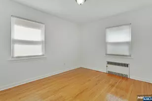 162 Washington Pl, Teaneck Township, NJ 07666 - Photo 11