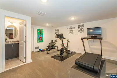 44 Hazy Gate Terrace, Franklin Lakes, NJ 07417 - Photo 31