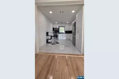 5200 Meadowview Avenue, North Bergen, NJ 07047 - Photo 3
