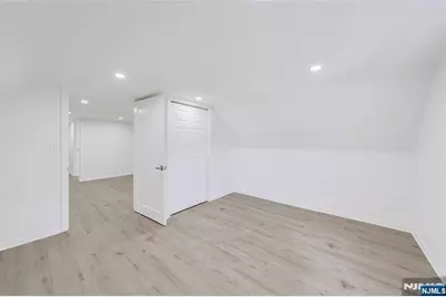 27 Monsignor Owens Place 2 #2, Nutley, NJ 07110 - Photo 19