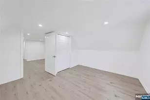 27 Monsignor Owens Pl 2, Nutley, NJ 07110 - Photo 19