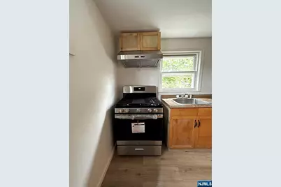 6517 Durham Avenue 2 #2, North Bergen, NJ 07047 - Photo 11