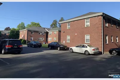 171-183 Fort Lee Road 173-1C #173-1C, Teaneck Township, NJ 07666 - Photo 3