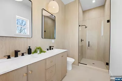 312 11th Street 2 #2, Union City, NJ 07087 - Photo 25