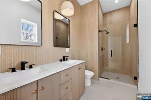 312 11th Street 2, Union City, NJ 07087 - Photo 31