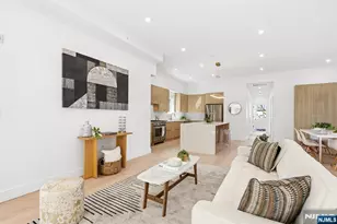 312 11th Street 2, Union City, NJ 07087 - Photo 3