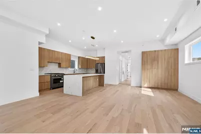 312 11th Street 2 #2, Union City, NJ 07087 - Photo 9