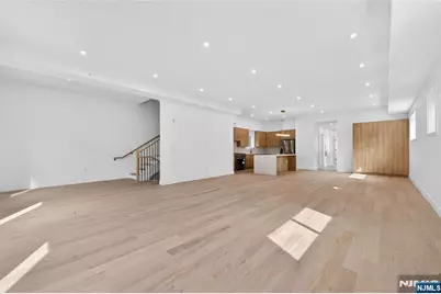 312 11th Street 2 #2, Union City, NJ 07087 - Photo 17