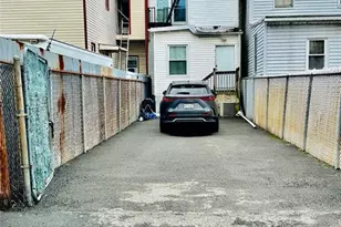 48 5 Wakeman Ave, Newark, NJ 07104 - Photo 25