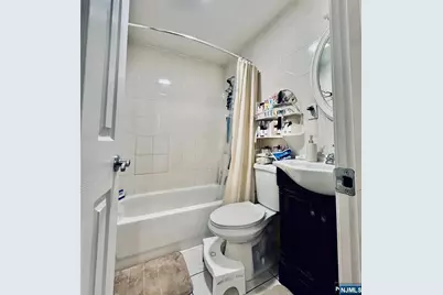 48.5 Wakeman Avenue, Newark, NJ 07104 - Photo 7