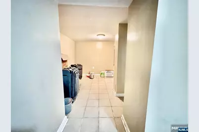 48.5 Wakeman Avenue, Newark, NJ 07104 - Photo 19