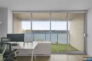 6 Horizon Road 1605, Fort Lee, NJ 07024 - Photo 11