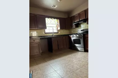 52 Stone Street, Newark, NJ 07104 - Photo 3