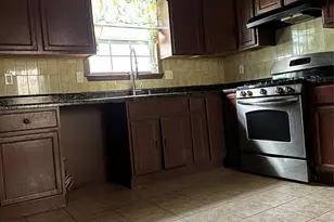 52 Stone St, Newark, NJ 07104 - Photo 3