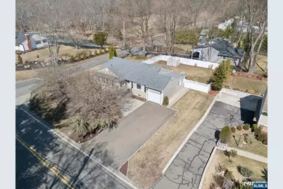 629 Pulis Avenue, Mahwah, NJ 07430 - Photo 35