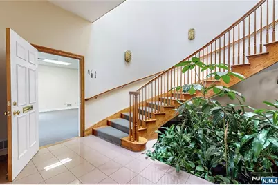 7 Cedar Street 1st Floor #1ST FLOOR, Ramsey, NJ 07446 - Photo 5