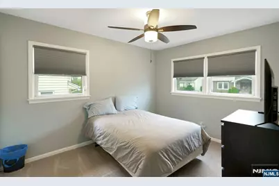 371 Greenwich Street, Bergenfield, NJ 07621 - Photo 15